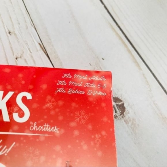 Christmas Gnome Socks by CHATTIES Mama Papa Big Kid and Kid Family Set of 4 - Picture 6 of 13